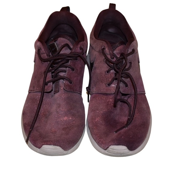 NIKE ROSHE ONE METALLIC MAHOGANY SNEAKERS - Picture 3 of 4